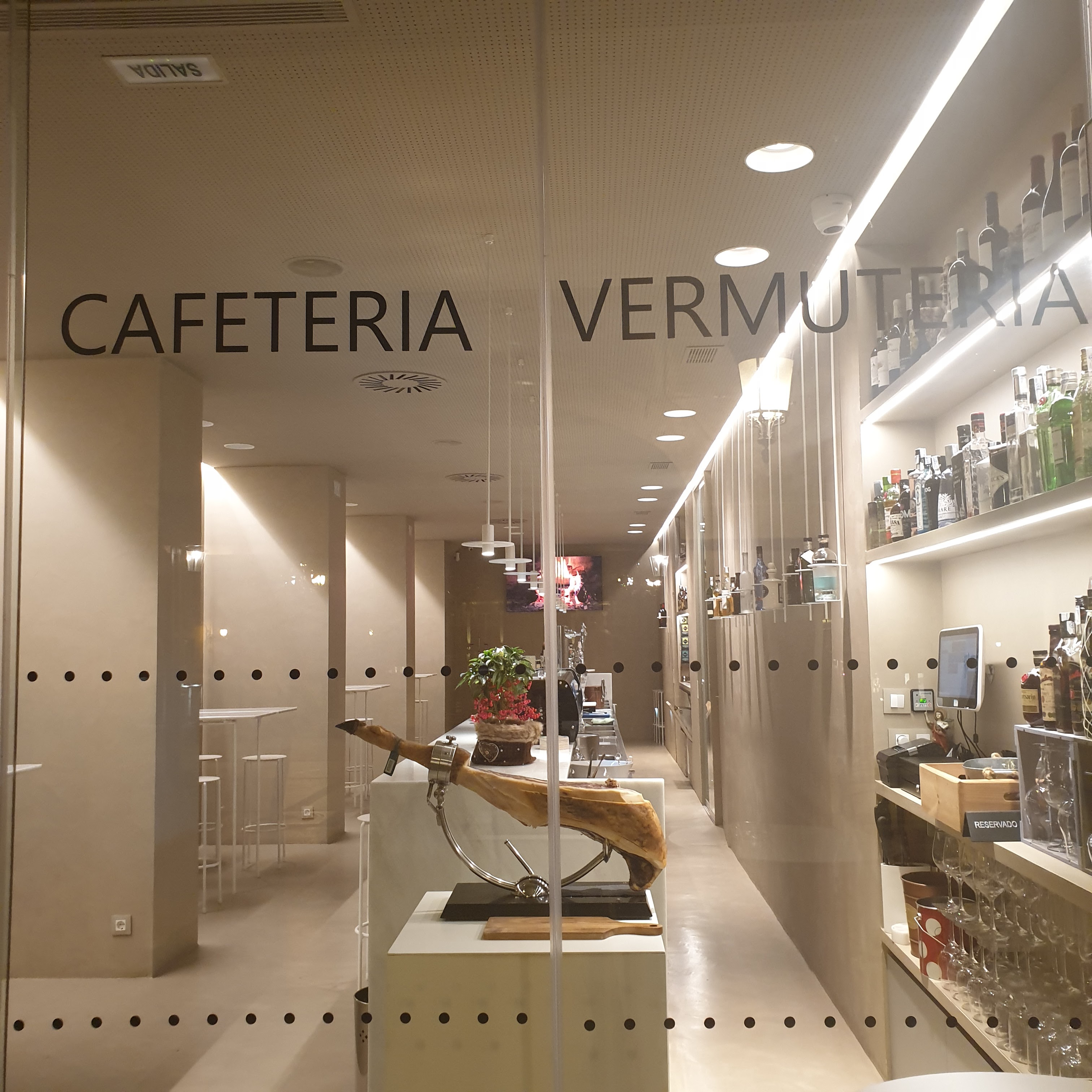 Cafetería Bar Vermutería Tormo
