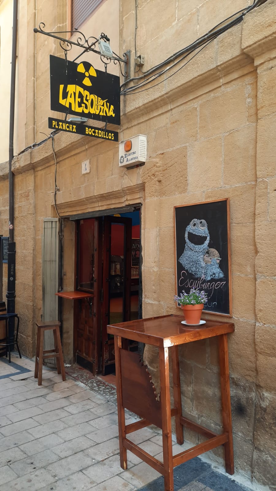 Bar La Esquina