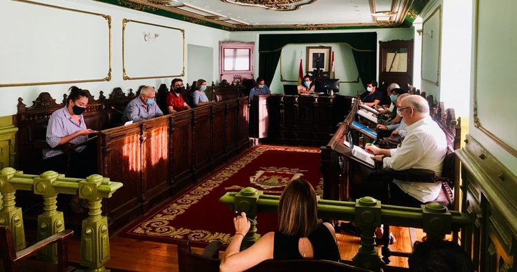 PSOE, Partido Riojano, Unidas Podemos y Partido Popular aprueban la exención de la ordenan