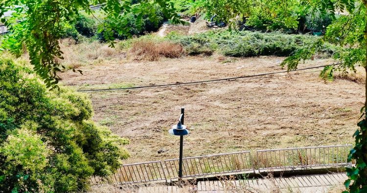 El Ayuntamiento desarrolla labores de limpieza en el entorno del Pardo y la vía verde