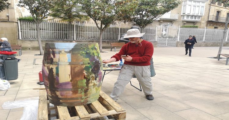 José I. Amelivia gana el I Concurso de Pintura Sobre Barricas “Haro 2019”