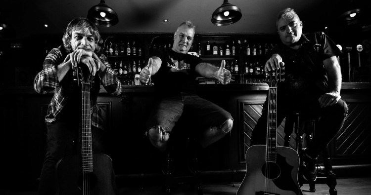 Reincidentes agota la venta anticipada de su acústico en el Bretón jarrero